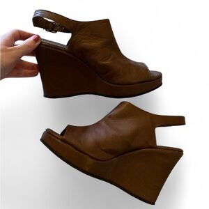 Cordani Calzature Leather Chocolate Brown Open Toe Slingback Wedges